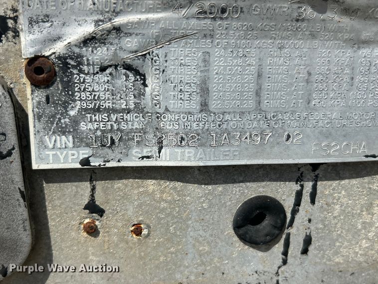 image for item FC2535 2001 Utility FS2CHA flatbed trailer