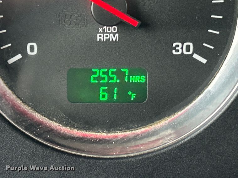 image for item FC2536 2014 Kenworth T400 semi truck