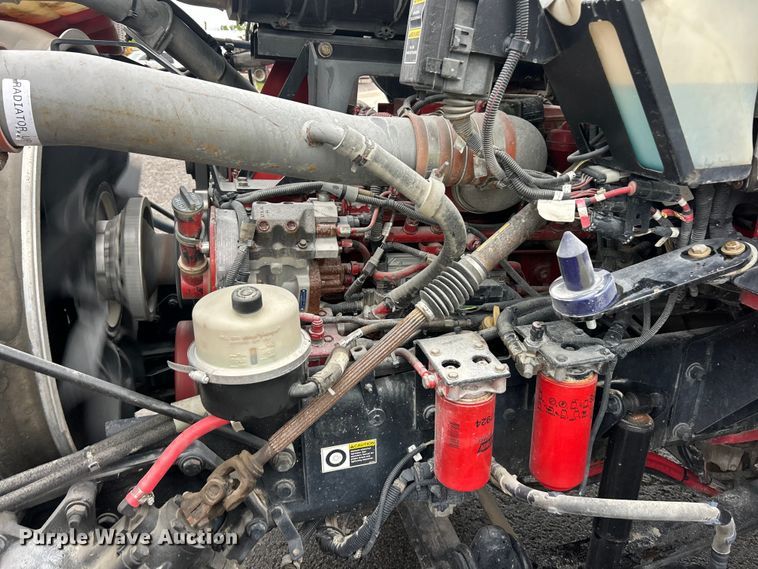 image for item FC2536 2014 Kenworth T400 semi truck