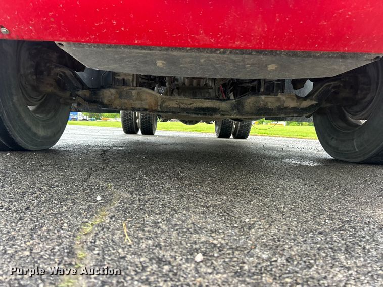 image for item FC2536 2014 Kenworth T400 semi truck