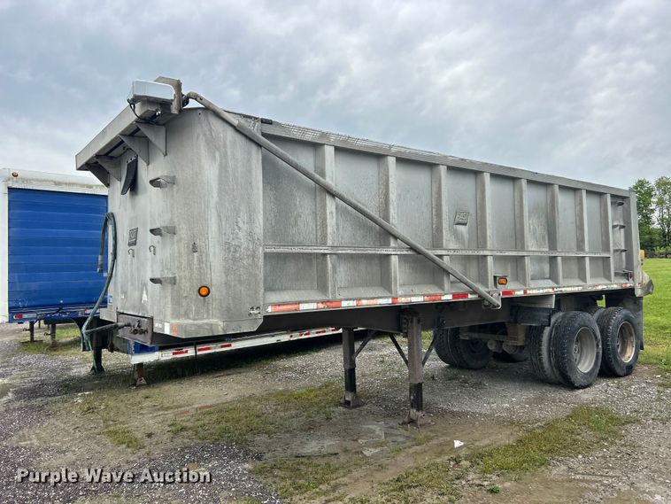 image for item FC2562 1995 East Manufacturing end dump trailer