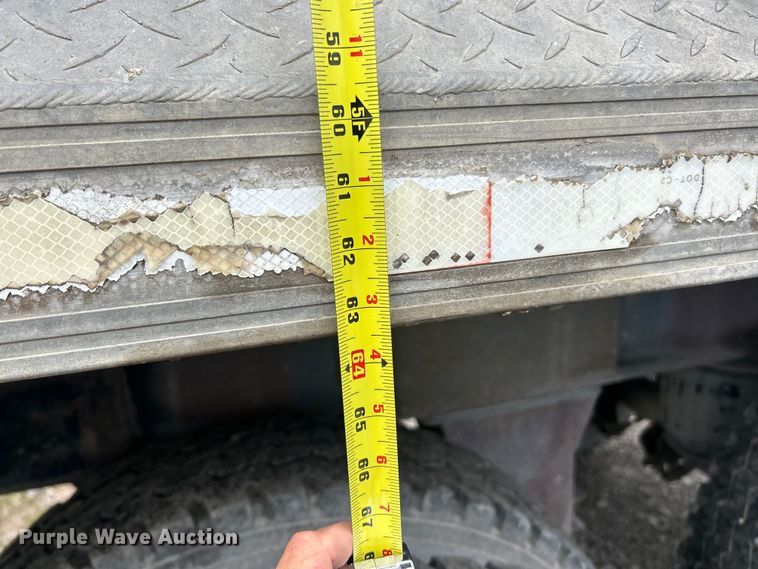image for item FC2562 1995 East Manufacturing end dump trailer
