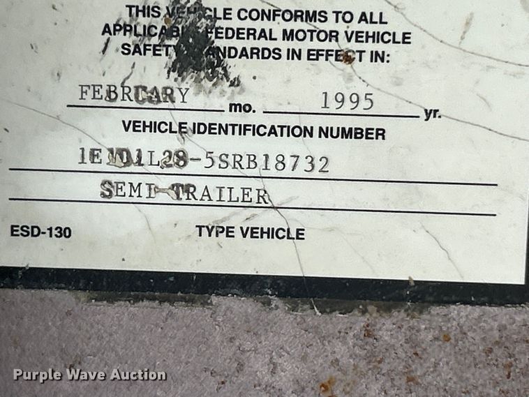 image for item FC2562 1995 East Manufacturing end dump trailer