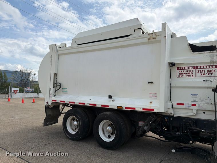 image for item FC3018 2015 Autocar Xpeditor refuse truck