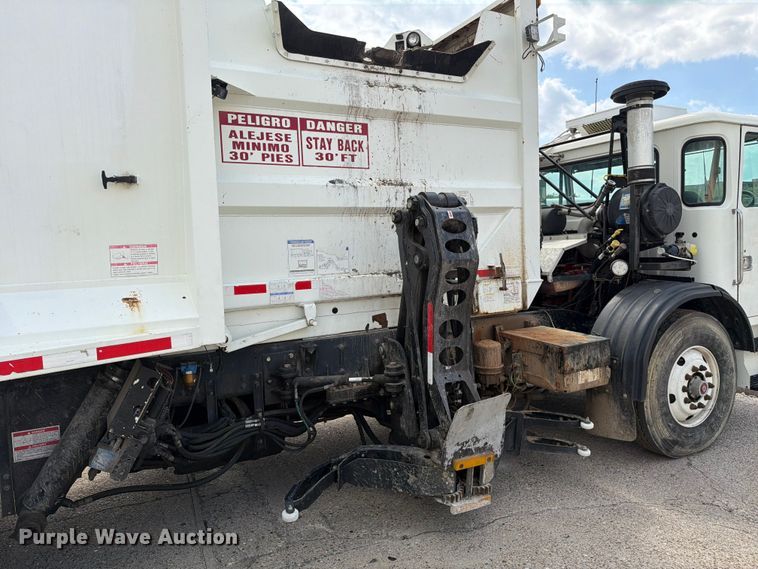 image for item FC3018 2015 Autocar Xpeditor refuse truck