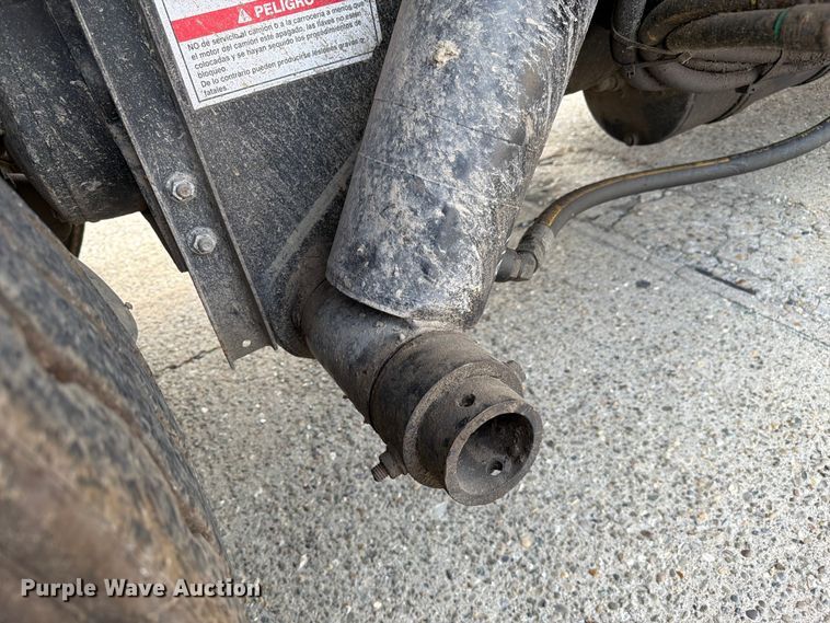 image for item FC3018 2015 Autocar Xpeditor refuse truck