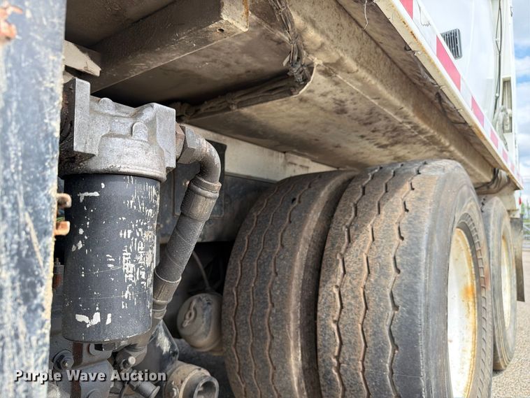 image for item FC3018 2015 Autocar Xpeditor refuse truck