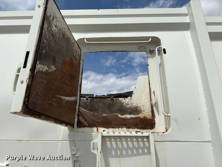 image for item FC3018 2015 Autocar Xpeditor refuse truck