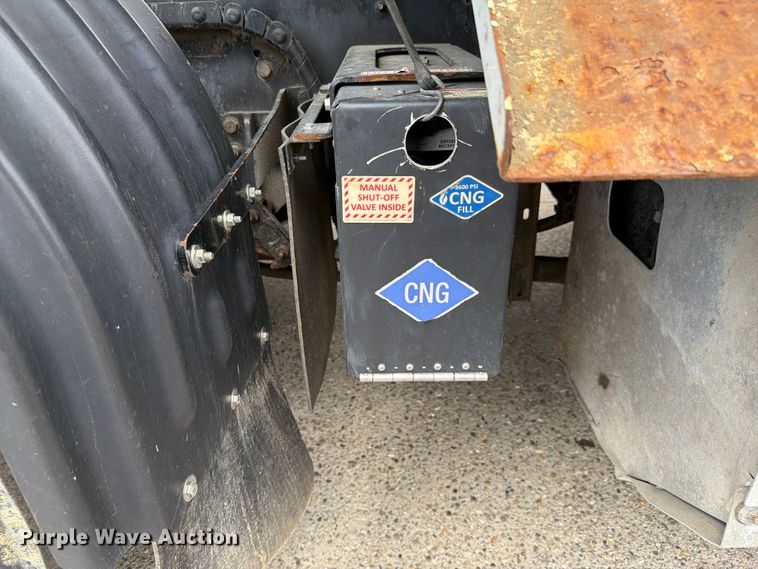 image for item FC3018 2015 Autocar Xpeditor refuse truck