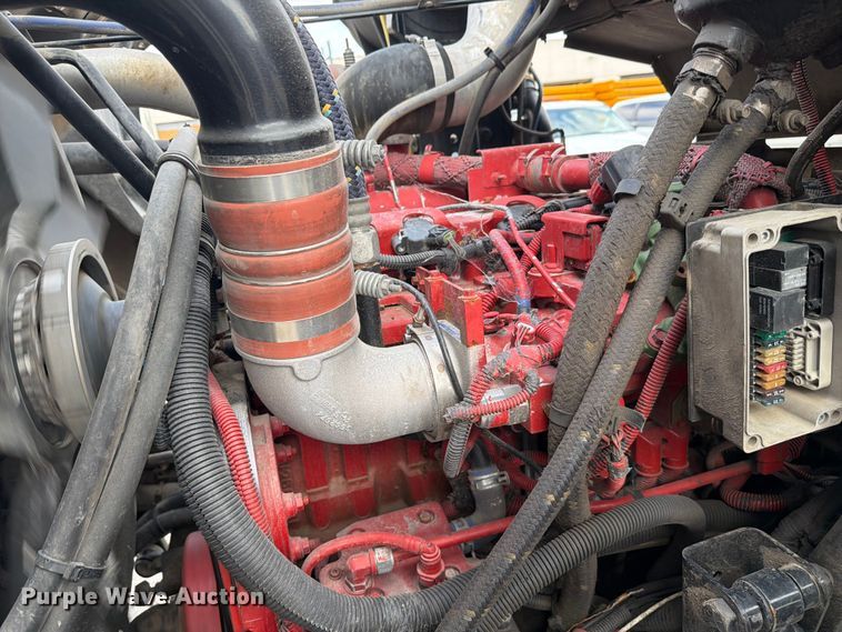 image for item FC3018 2015 Autocar Xpeditor refuse truck