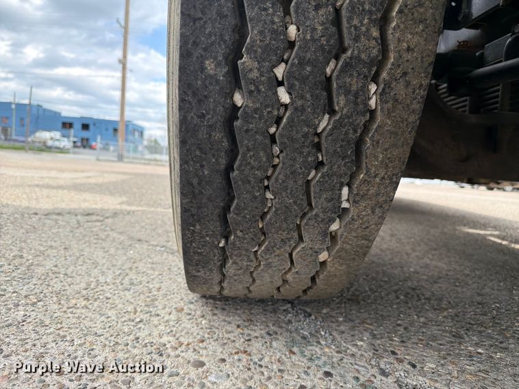 image for item FC3018 2015 Autocar Xpeditor refuse truck