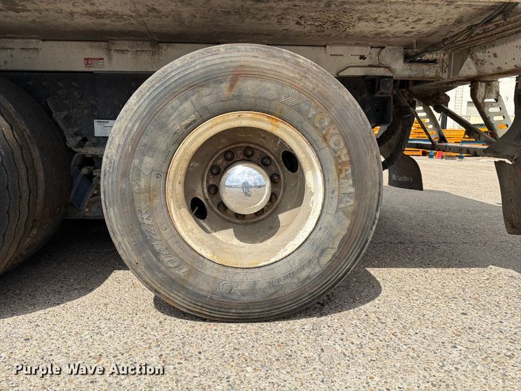 image for item FC3018 2015 Autocar Xpeditor refuse truck