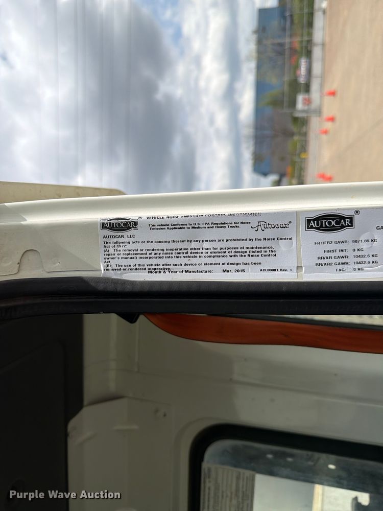 image for item FC3018 2015 Autocar Xpeditor refuse truck