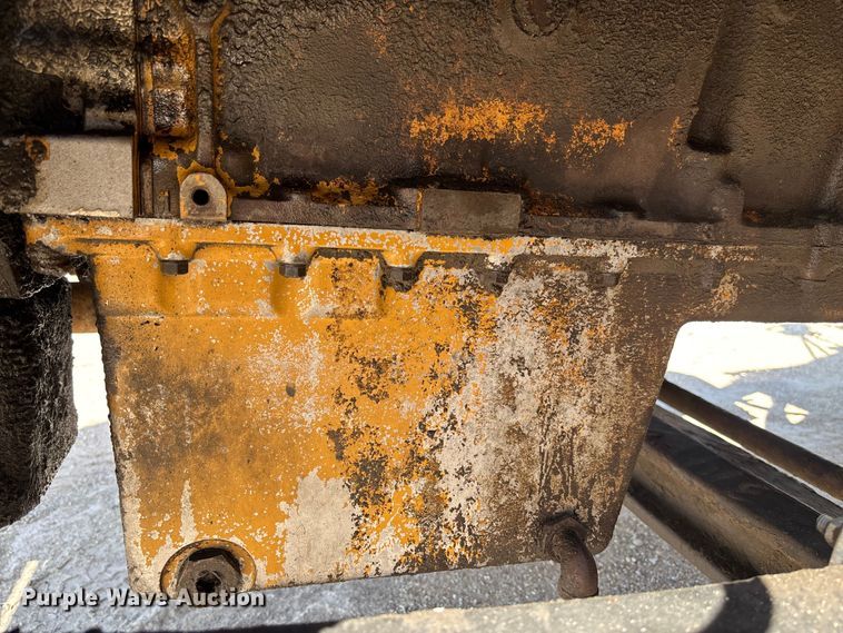 image for item FC5593 1987 Freightliner FLC truck cab and chassis