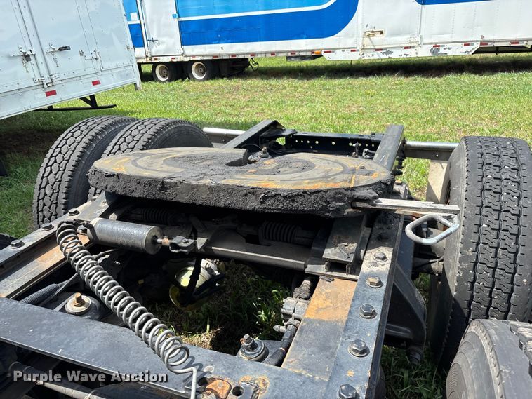 image for item FG0270 2014 Kenworth T680 semi truck