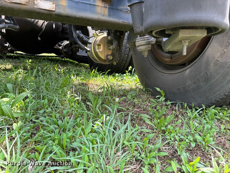 image for item FG0270 2014 Kenworth T680 semi truck