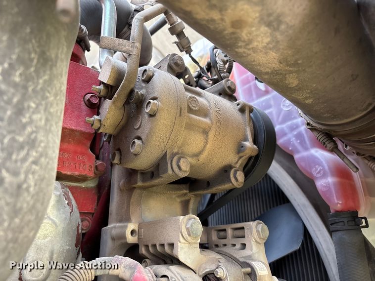 image for item FG0270 2014 Kenworth T680 semi truck