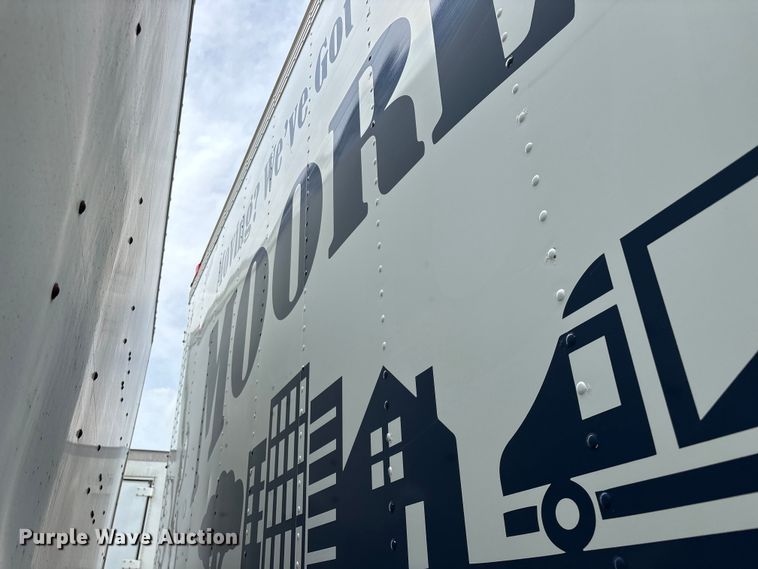 image for item FG0271 2001 International 4700 box truck