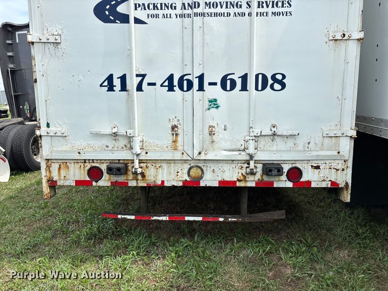 image for item FG0271 2001 International 4700 box truck