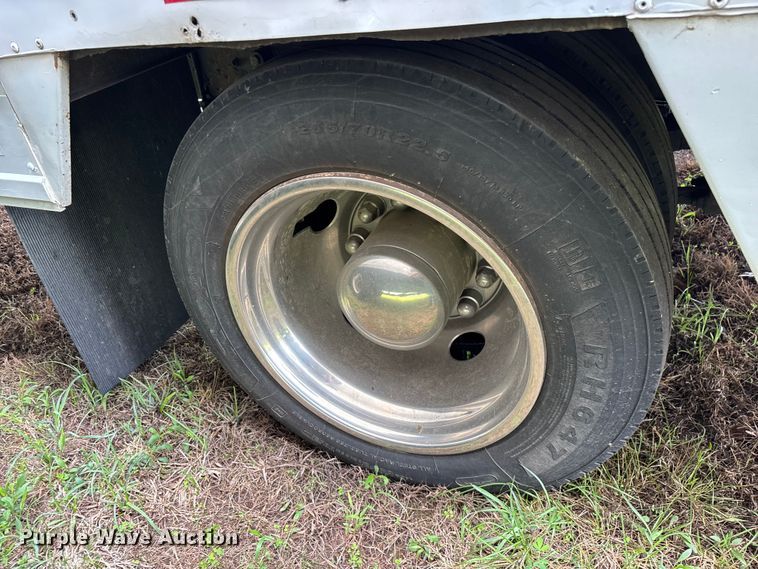 image for item FG0271 2001 International 4700 box truck