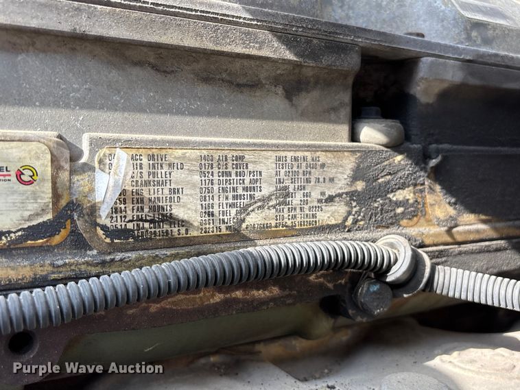 image for item FG0328 1998 International 9200  semi truck