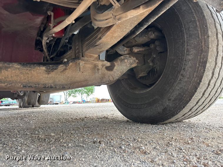 image for item FG0329 2016 Mack Titan TD713  semi truck