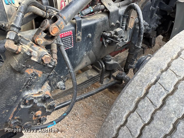 image for item FG0329 2016 Mack Titan TD713  semi truck