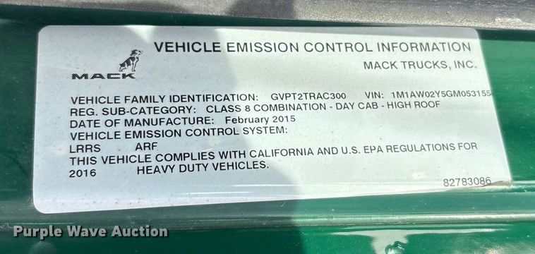 image for item FG1006 2016 Mack CXU613 semi truck
