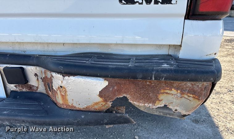 image for item FG1091 2006 GMC Sierra 1500 Ext. Cab pickup truck