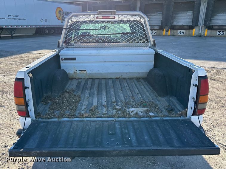 image for item FG1091 2006 GMC Sierra 1500 Ext. Cab pickup truck