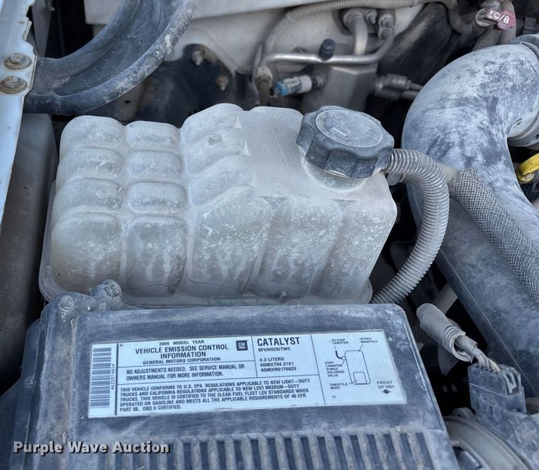image for item FG1091 2006 GMC Sierra 1500 Ext. Cab pickup truck