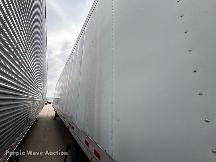 image for item FG2818 2001 Great Dane 701 TZ-1A refrigerated van trailer
