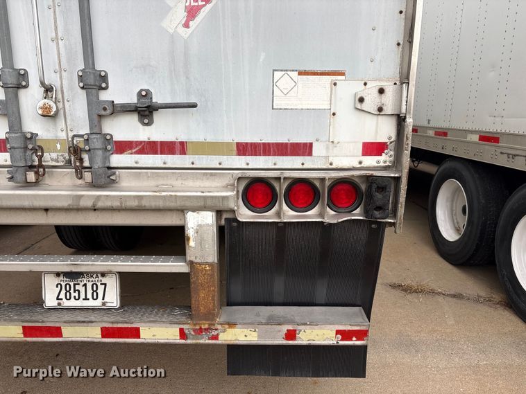 image for item FG2818 2001 Great Dane 701 TZ-1A refrigerated van trailer