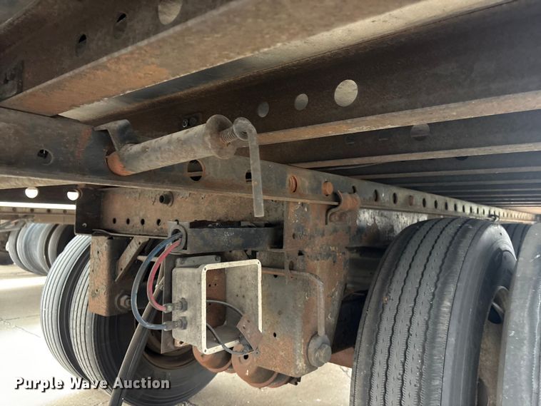 image for item FG2818 2001 Great Dane 701 TZ-1A refrigerated van trailer