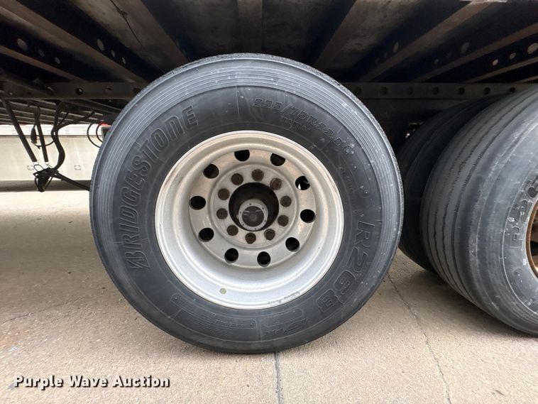 image for item FG2818 2001 Great Dane 701 TZ-1A refrigerated van trailer