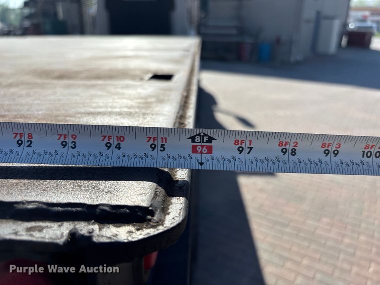 image for item FH7064 2003 Chevrolet C8500 flatbed truck