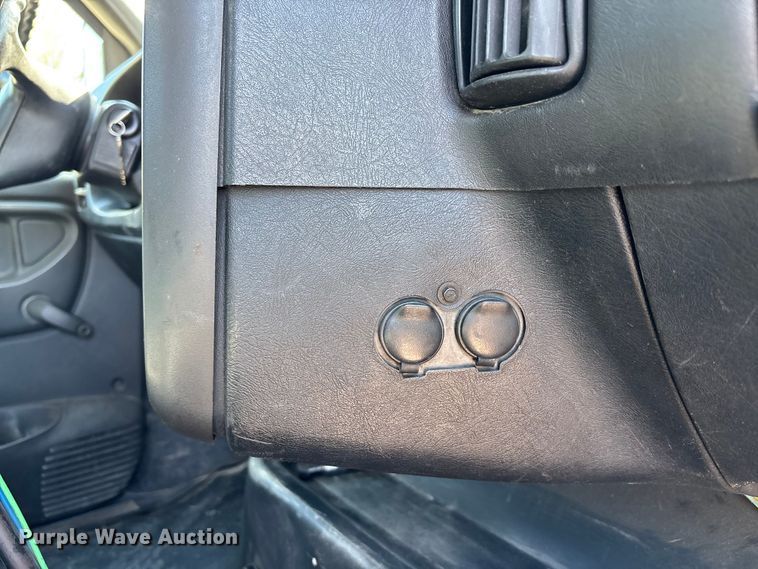 image for item FH7064 2003 Chevrolet C8500 flatbed truck