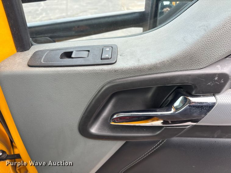 image for item FI0165 2021 Kenworth T680 semi truck