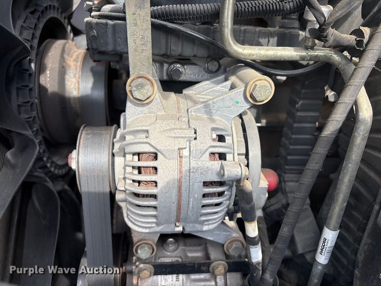 image for item FI0165 2021 Kenworth T680 semi truck