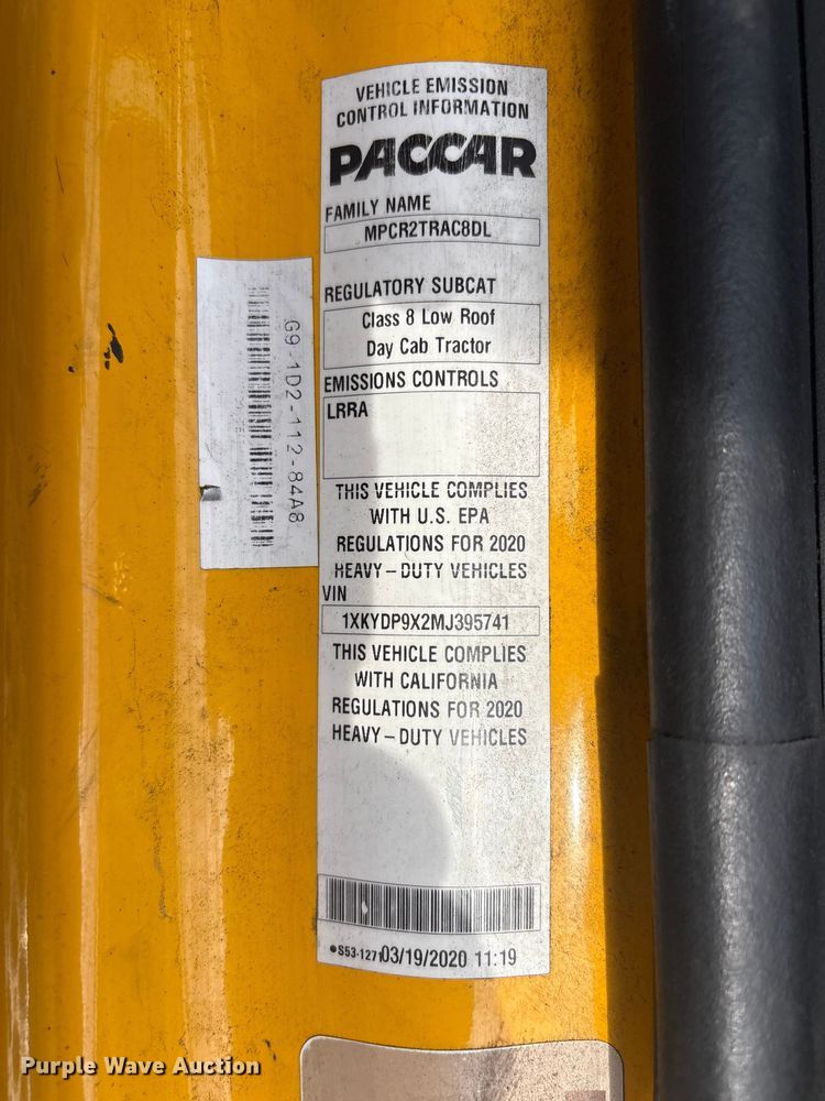 image for item FI0165 2021 Kenworth T680 semi truck