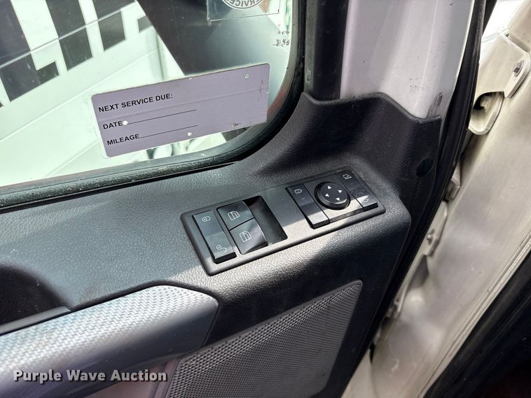 image for item FK1396 2019 Freightliner Cascadia semi truck