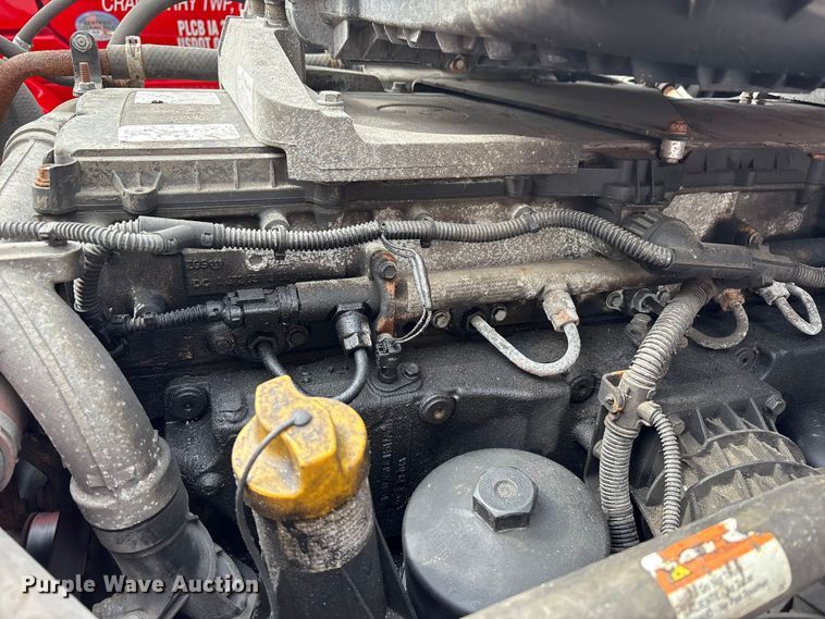 image for item FK1396 2019 Freightliner Cascadia semi truck