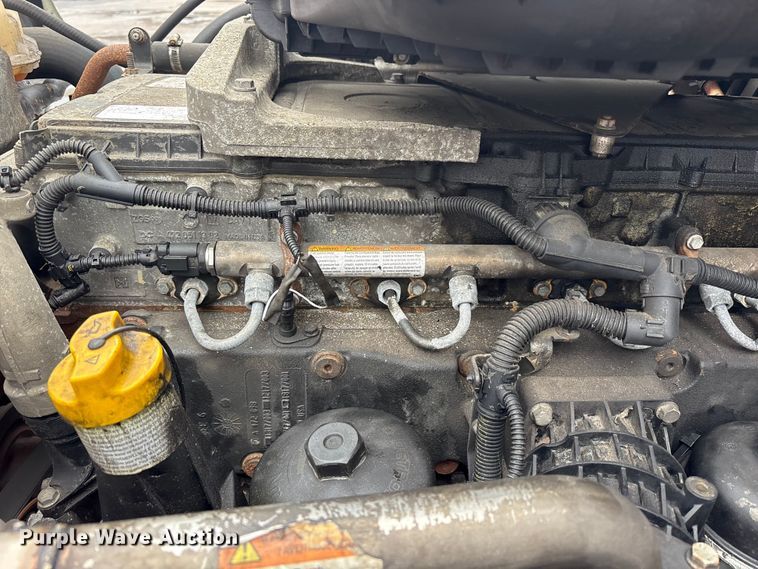 image for item FK1397 2019 Freightliner Cascadia semi truck
