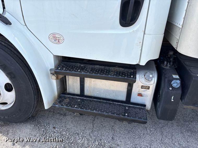 image for item FK1413 2021 Freightliner Business Class M2 box truck