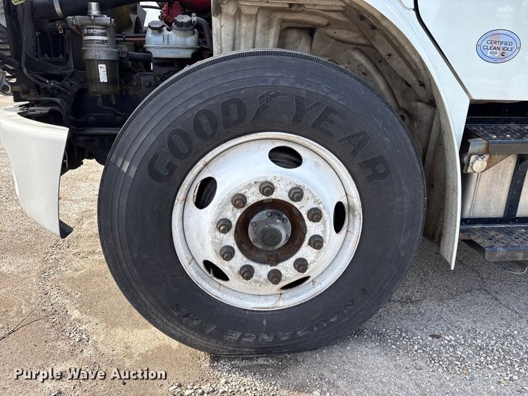 image for item FK1413 2021 Freightliner Business Class M2 box truck