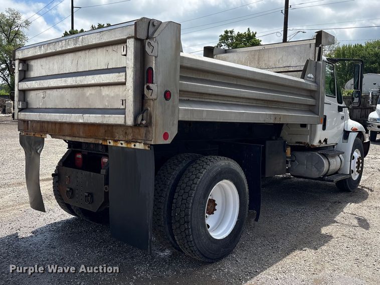 image for item FK1417 2004 International 4300 dump truck