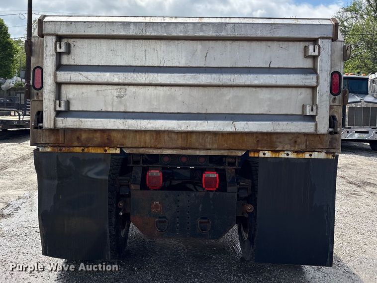image for item FK1417 2004 International 4300 dump truck
