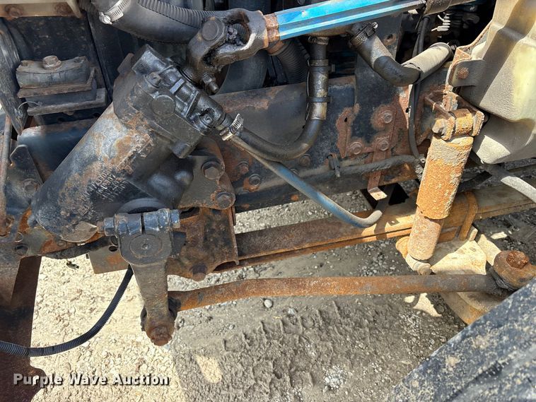 image for item FK1417 2004 International 4300 dump truck