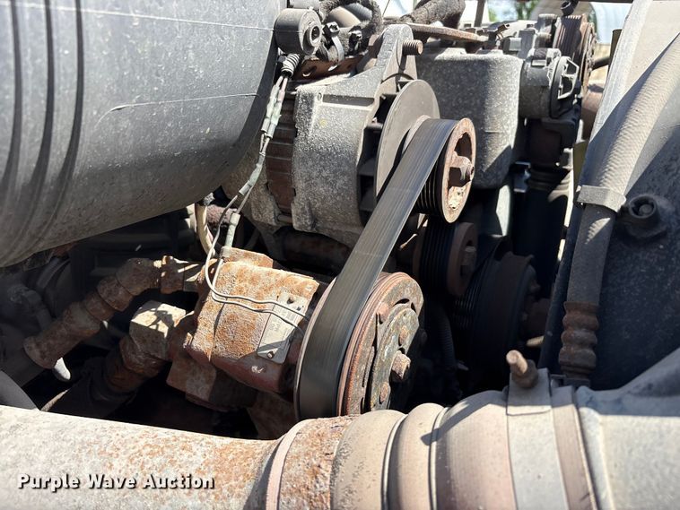 image for item FK1417 2004 International 4300 dump truck