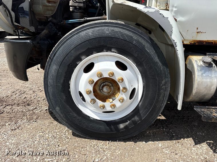 image for item FK1417 2004 International 4300 dump truck